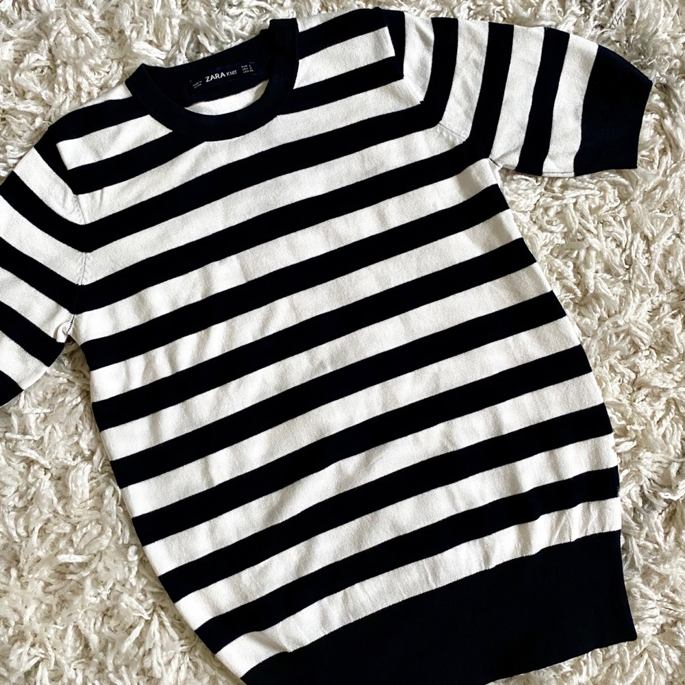 Zara Knit Top - Black & White Stripes